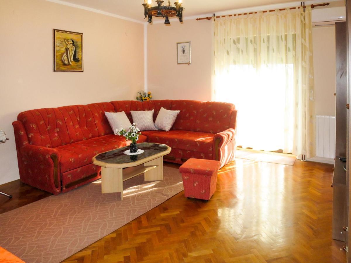 Apartment Stjepan - SRD410 Maslenica Buitenkant foto
